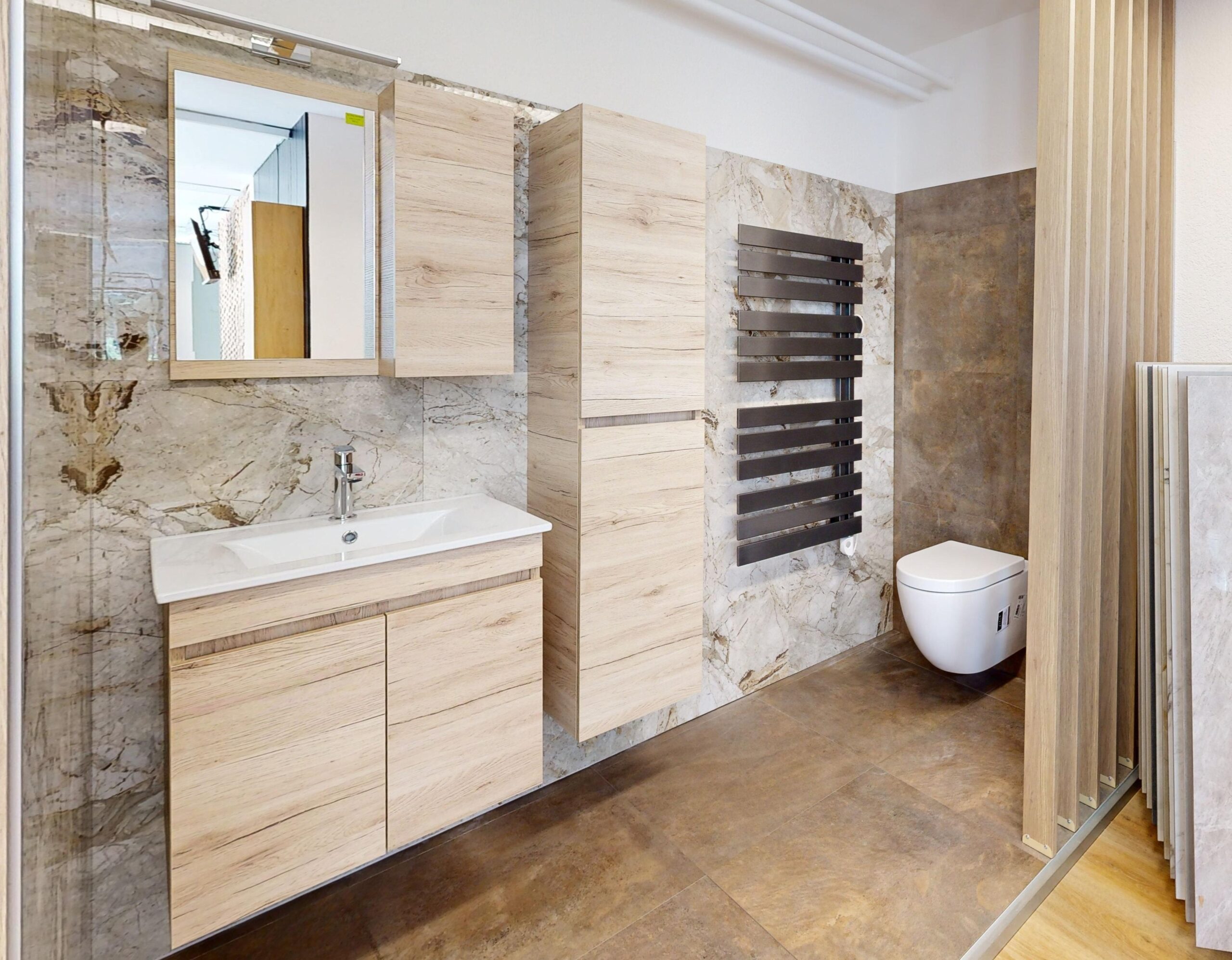 Waschtische, Badmöbel und WC